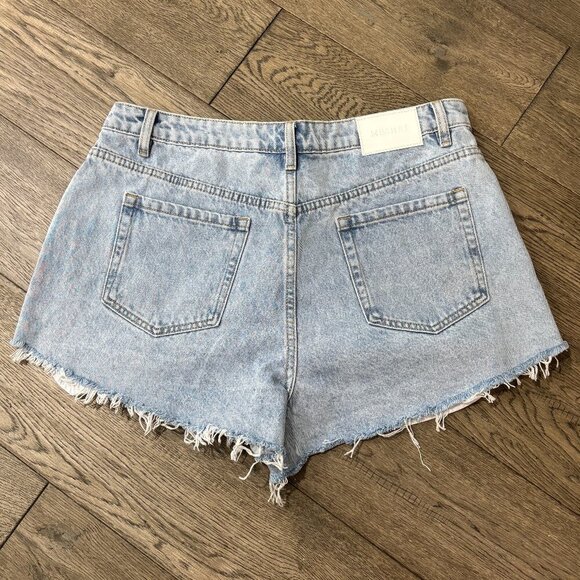 NWT MESHKI Light Wash High Waist Denim Shorts 100% Cotton - Picture 2 of 7
